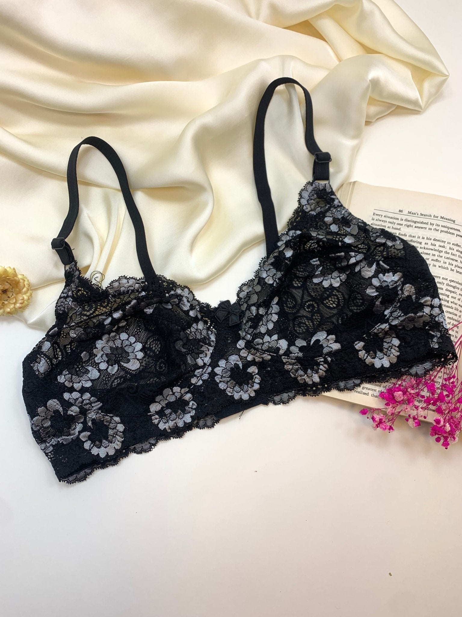 Flower Print Black Cotton Net Bra - Gadget Now